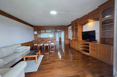 ให้เช่า คอนโดวิวทะเลและสนามกอล์ฟ  Panya Resort Condominium