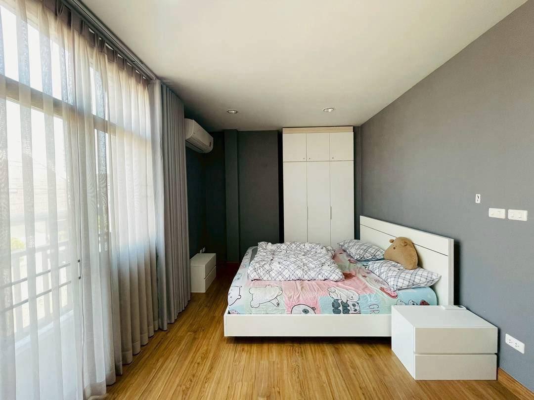 ขายบ้านสวย สภาพนางฟ้า มบ. วี วิลเลจ ( มิตรสัมพันธ์ ) อ่างศิลา-บางแสน