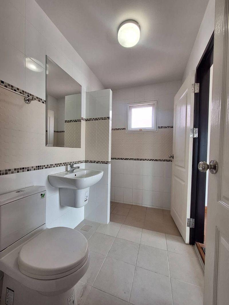 ขายแฝดสไตล์บ้านเดี่ยว หมู่บ้านศุภาลัยวิลล์ ชลบุรี