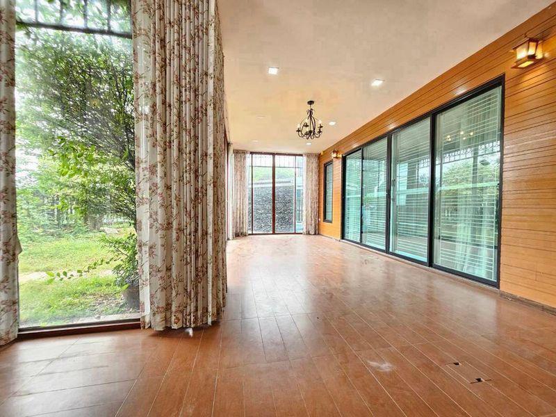 ขายบ้านมือสอง พร้อมเฟอร์นิเจอร์บิ้วท์อิน+แอร์  หมู่บ้าน อนัญญา การ์เด้น ฮิลล์