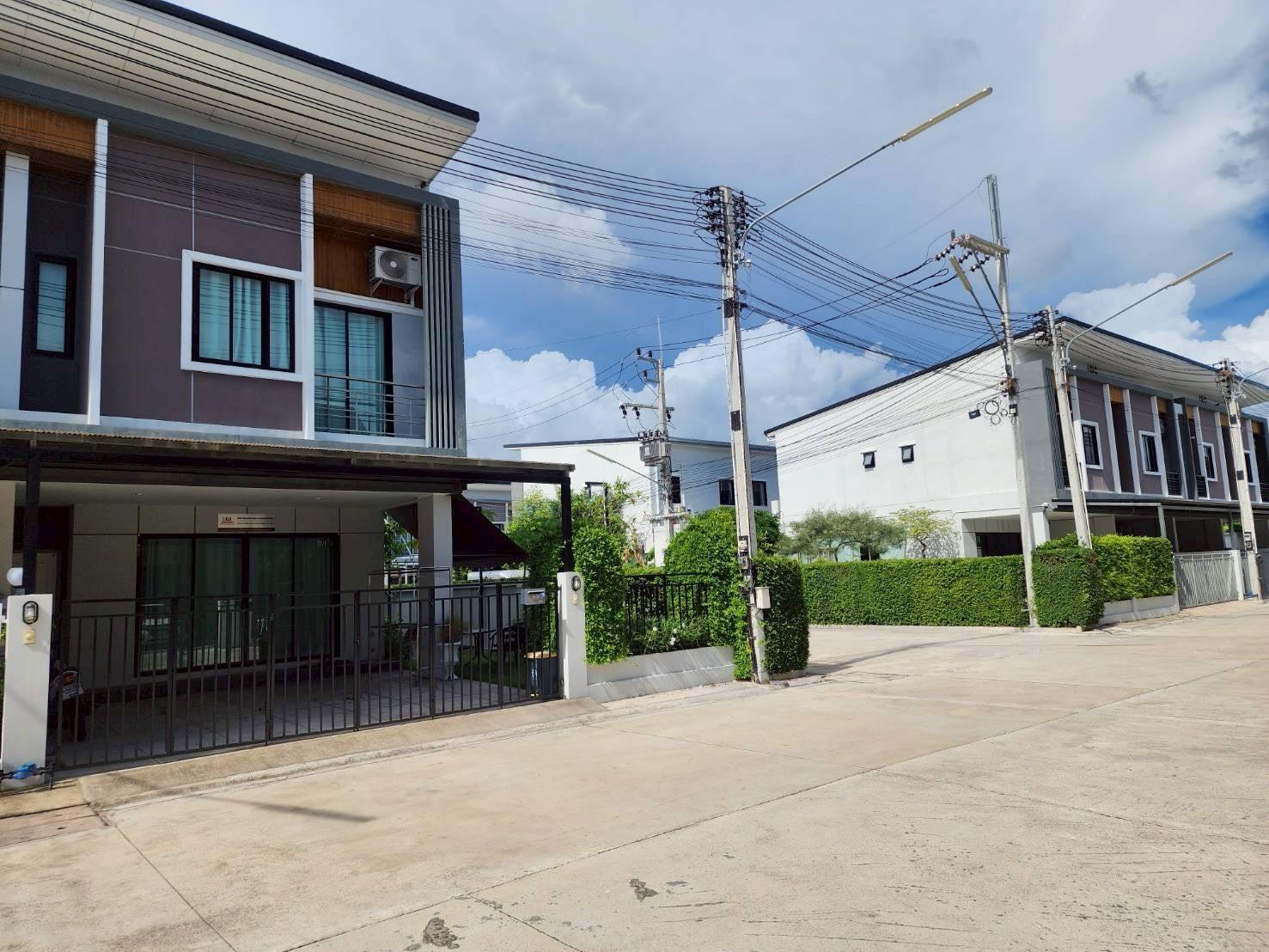 บ้านให้เช่า นาก้า วิลเล บ้านแปลงมุม
