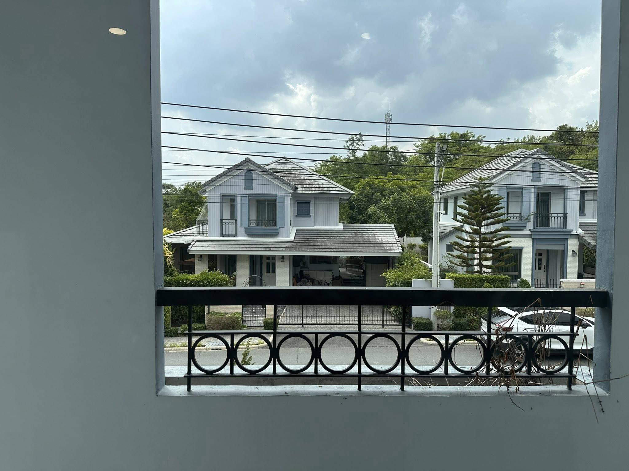 ให้เช่า บ้านเดียวใกล้ J-Park ศรีราชา แปลงหัวมุม เงียบสงบ เป็นส่วนตัว