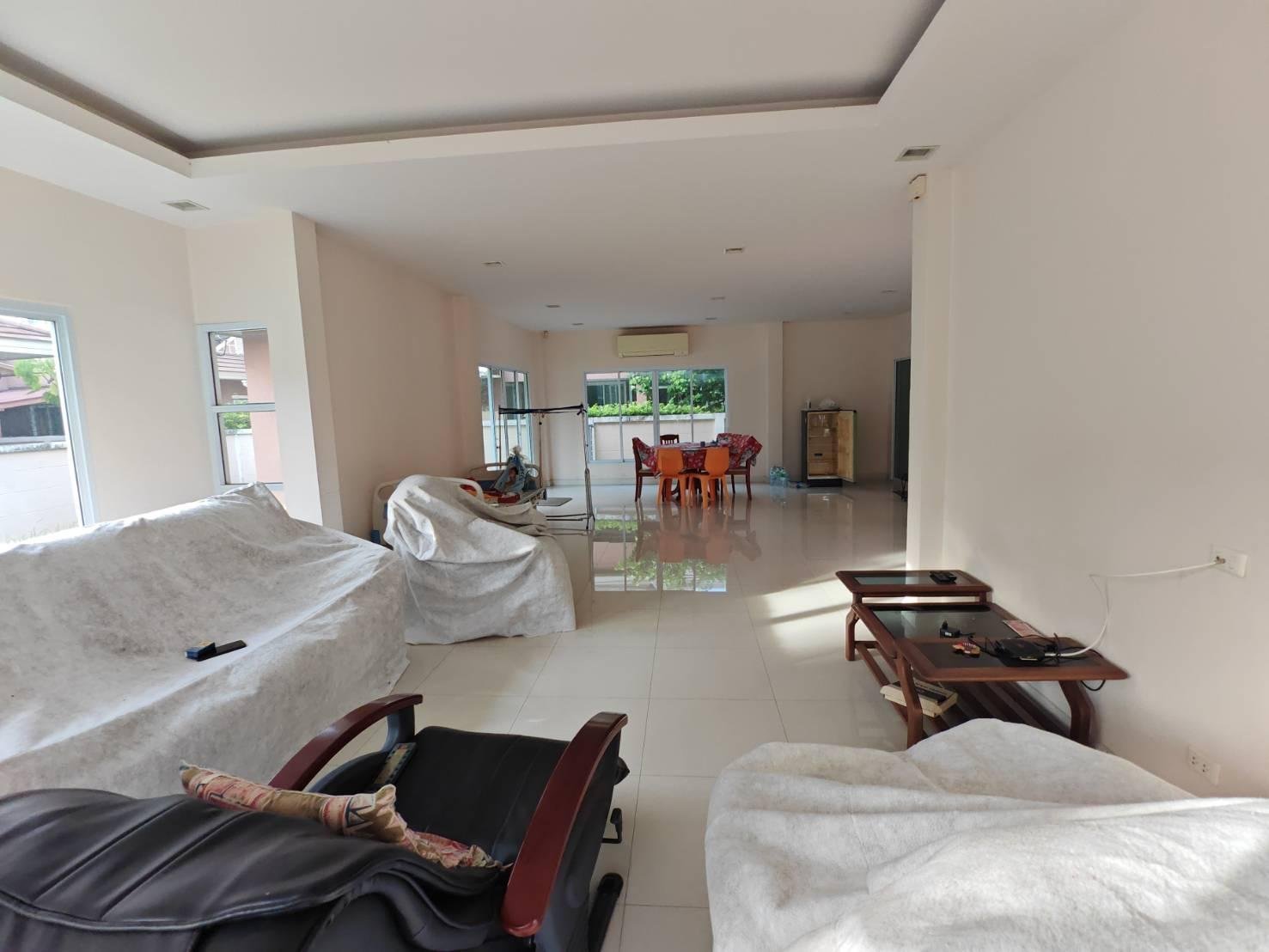 ให้เช่าบ้านเดี่ยว 2 ชั้น หลังใหญ่ 📍หมู่บ้าน แกรนด์มณีรินทร์ สามมุข–บางแสน